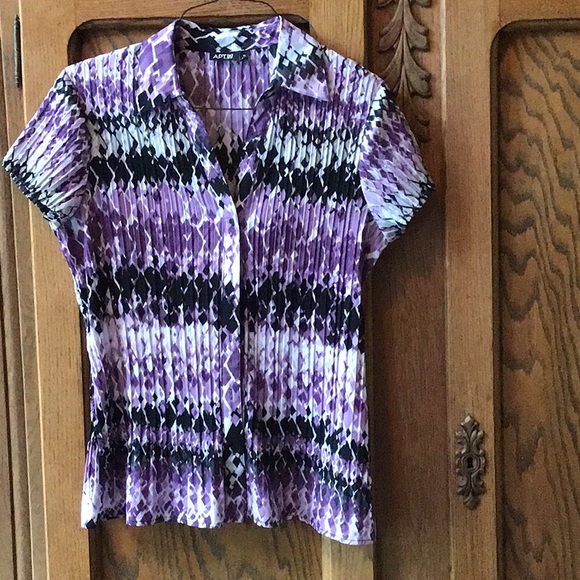 Apt. 9 Tops - Apt. 9 Purple and Black Crinkled Top